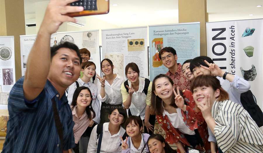 Mahasiswa Osaka University Jepang Belajar Bahasa di UIN Ar-Raniry